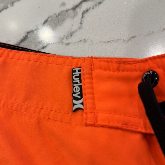 Hurley board shorts - Picture 2 of 9